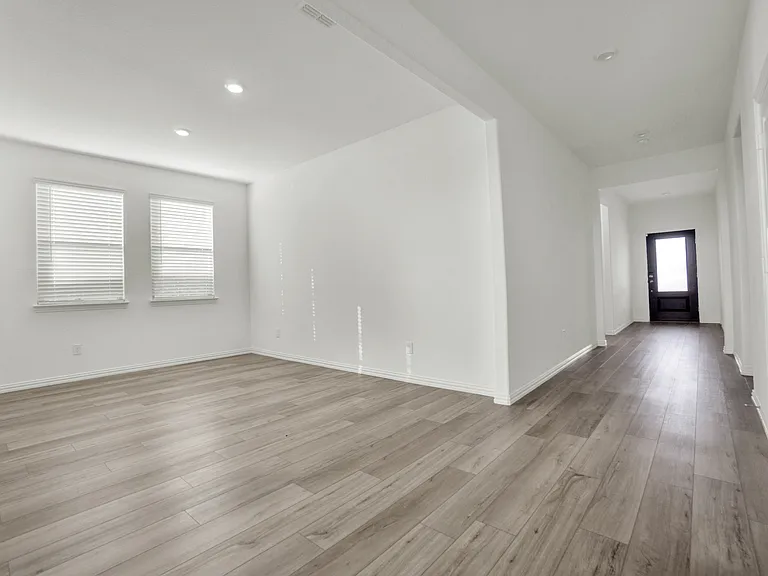 8700 Whistling Duck Dr — Photo 5