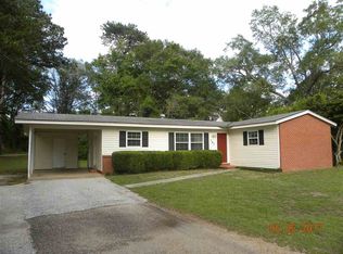 141 Hamrick Ave, Ozark, AL 36360