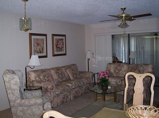 3rd image of 6102 Country Club Dr