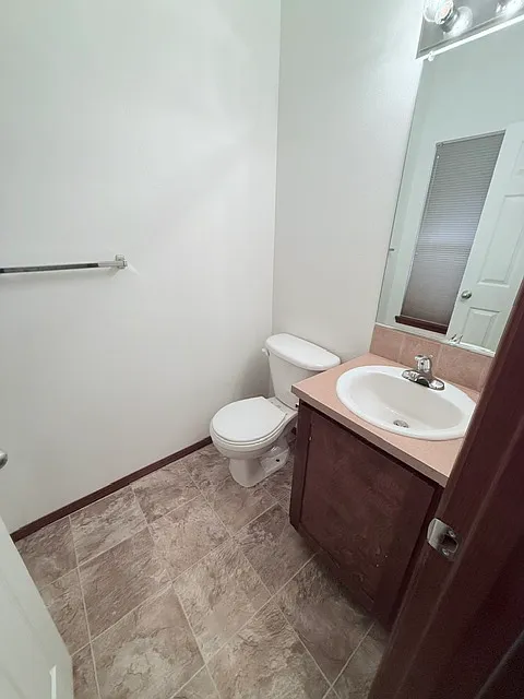 2 bed, 1.5 bath, 1160 sqft, $1,895 — Photo 4