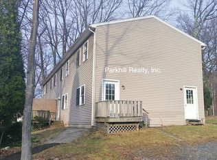 44 8th St #C, Wind Gap, PA 18091