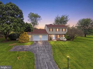 101 Misty Ln, Reading, PA 19606