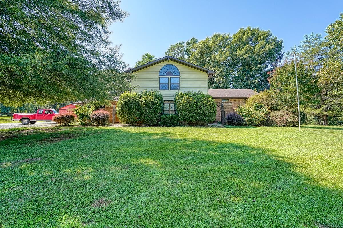 565 Peachtree Rd, Chesnee, SC 29323 MLS 304718 Zillow