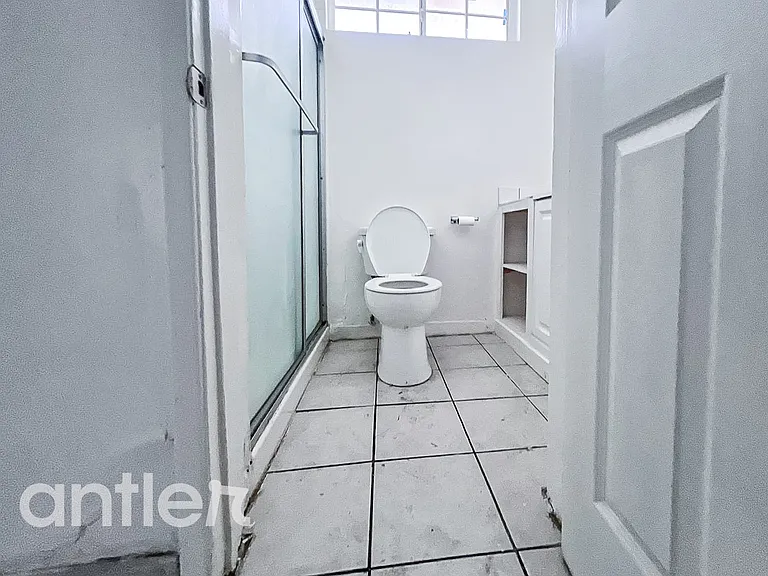 8734 Tobias Ave #B9 — Photo 7