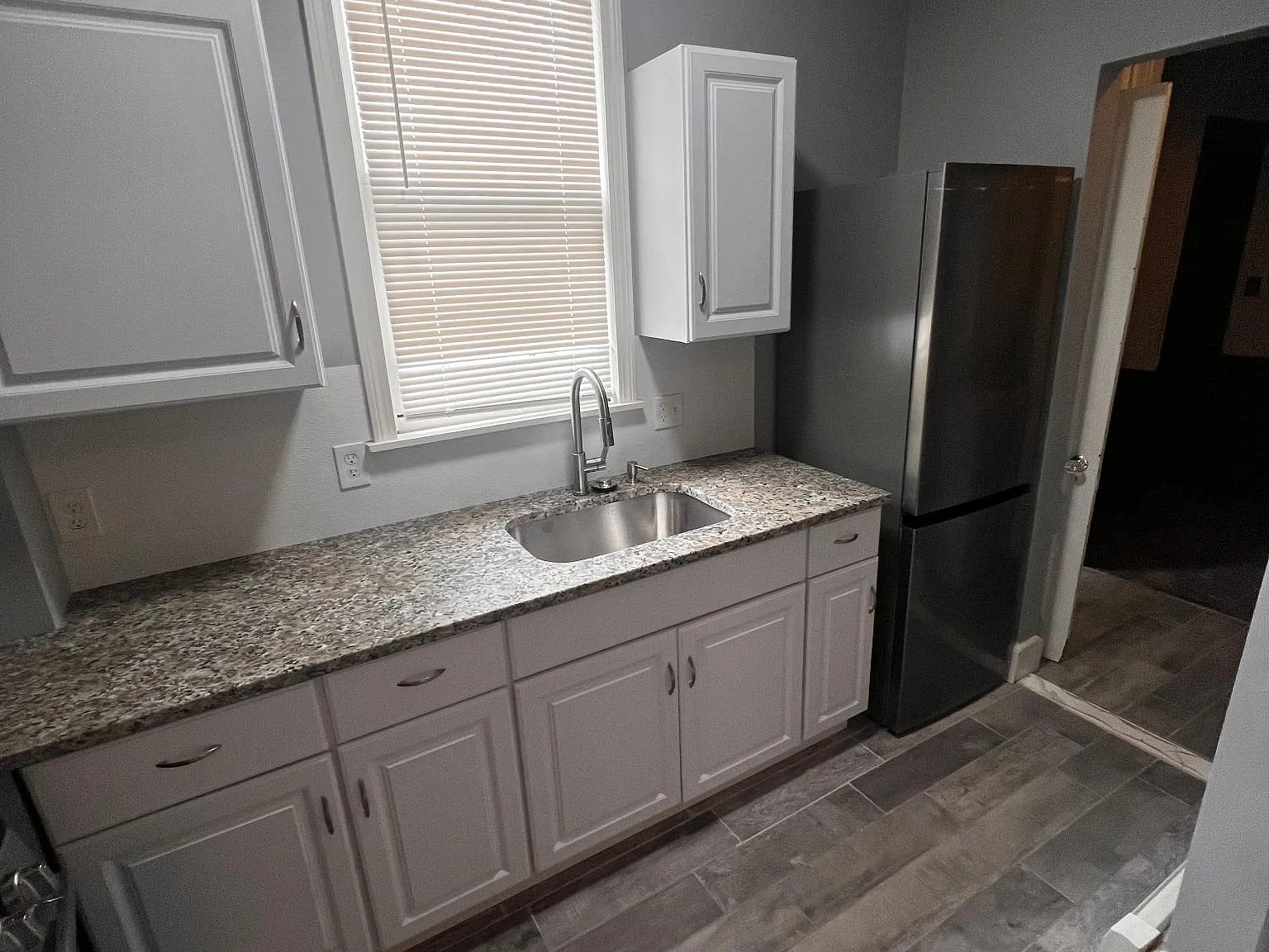 1 bed, $2,350 — Photo 3