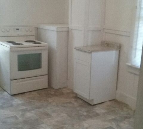 2nd image of 1203 W Duval St