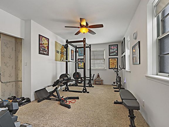 4th image of 2575 Lincoln ROAD