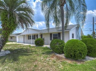 1104 Desert Hills Dr, Sun City Center, FL 33573