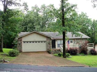 430 Woodlawn Dr, Fairfield Bay, AR 72088