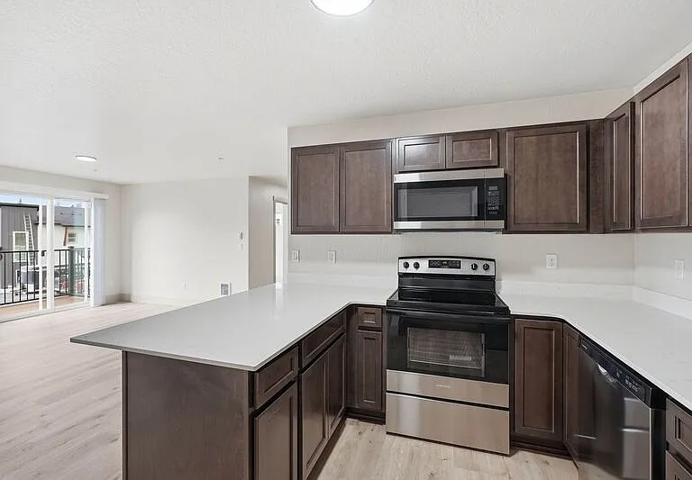 1816 N 15th St #201 — Photo 8