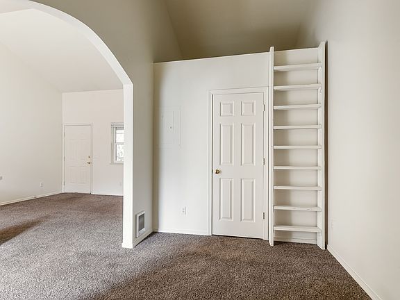 5th image of 1601 H St Unit 202