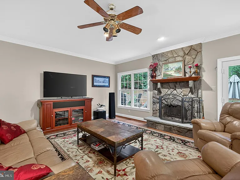6601 Colchester Rd — Photo 17