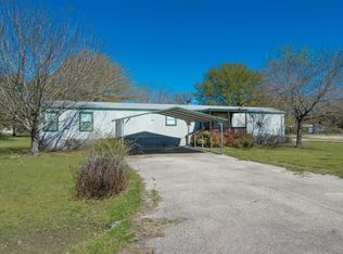 221 Kathy Ave, Streetman, TX 75859