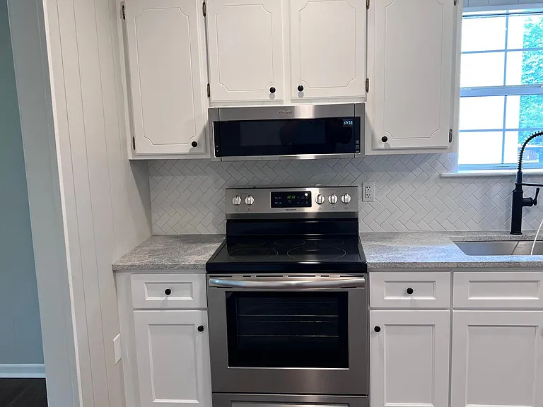 14 S Textile Ave — Photo 10