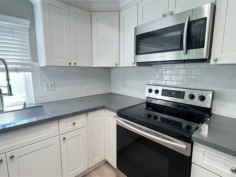 5578 Cajon Ave — Photo 11