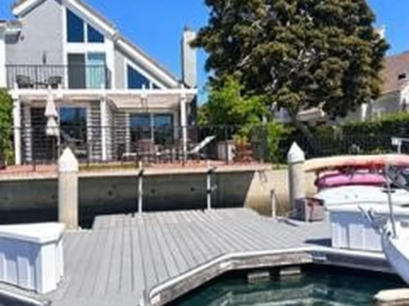 3532 Windspun Dr, Huntington Beach, CA 92649