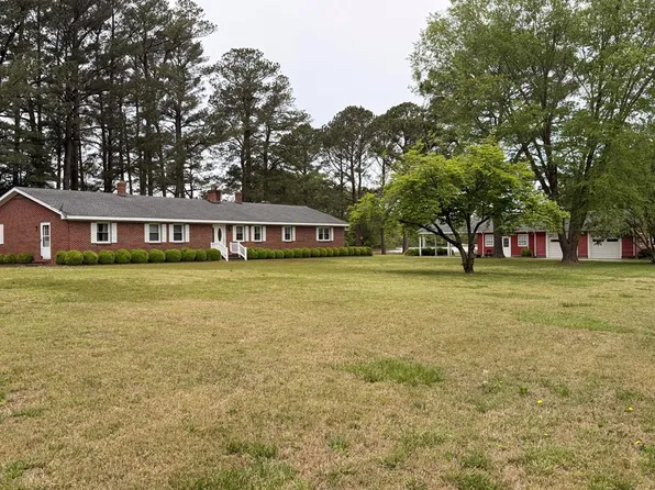 24448 Finney Dr, Onancock, VA 23417