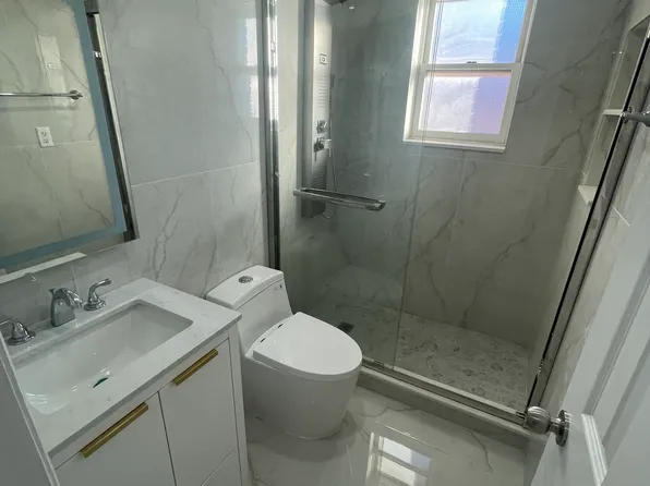 2163 East 17th Street image 9 of 12