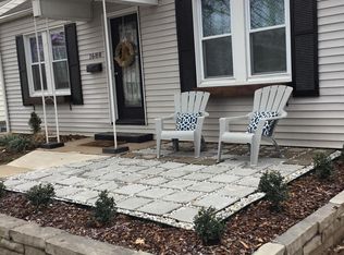 1688 E Belmont St, Springfield, MO 65802