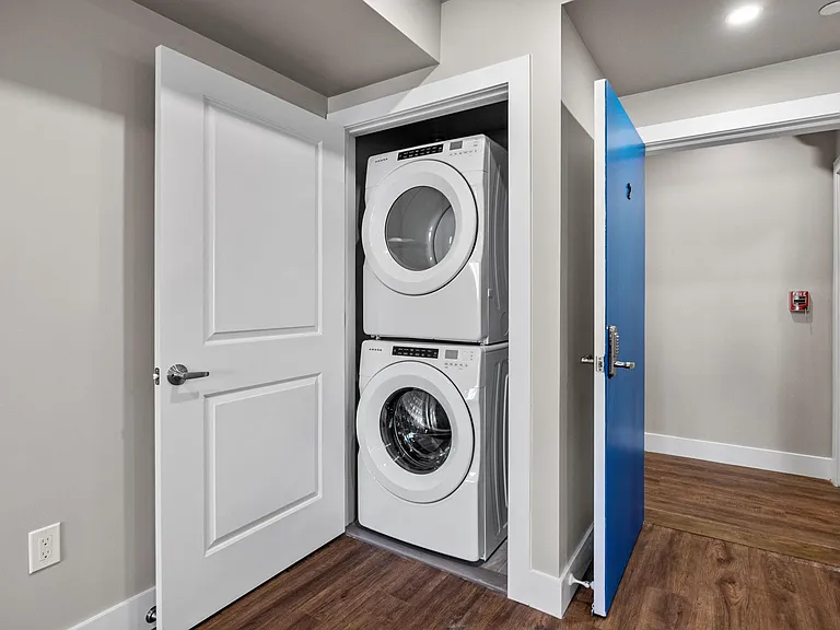 77 E Pastorius St #2 — Photo 15