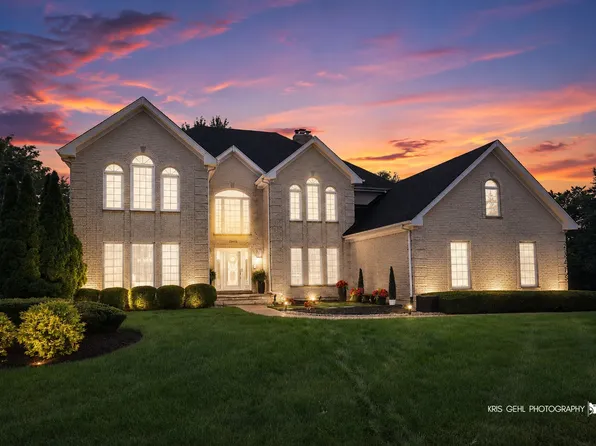 23475 W Newhaven Dr, Lake Zurich, IL 60047