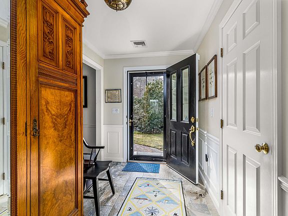 2nd image of 218 Oakmont Road