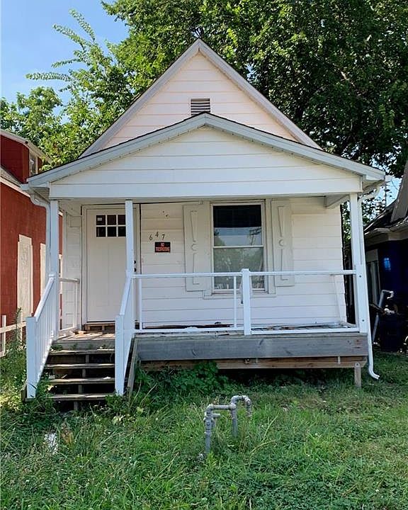 1st image of 647 Northrup Ave