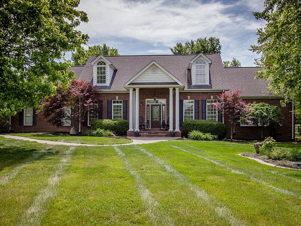 1st image of 118 Mill Springs Cir