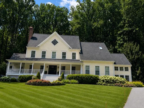 13767 Lakeside Dr, Clarksville, MD 21029