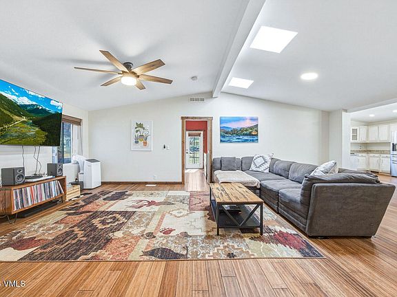3rd image of 33 Bowie Rd