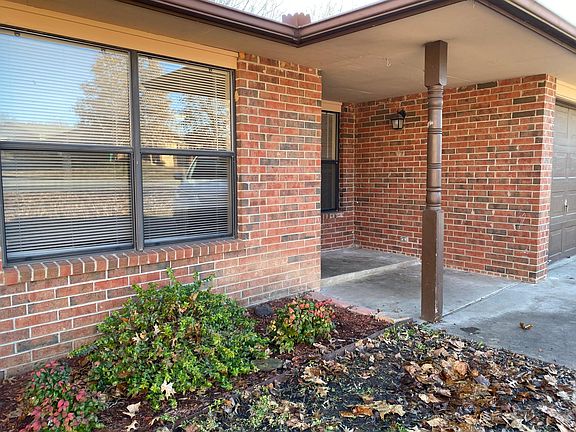 2nd image of 2381 W Mary Dr