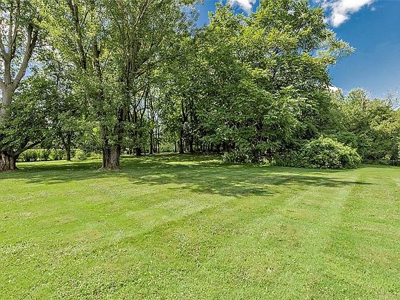 3rd image of 29629 Gates Mills Blvd