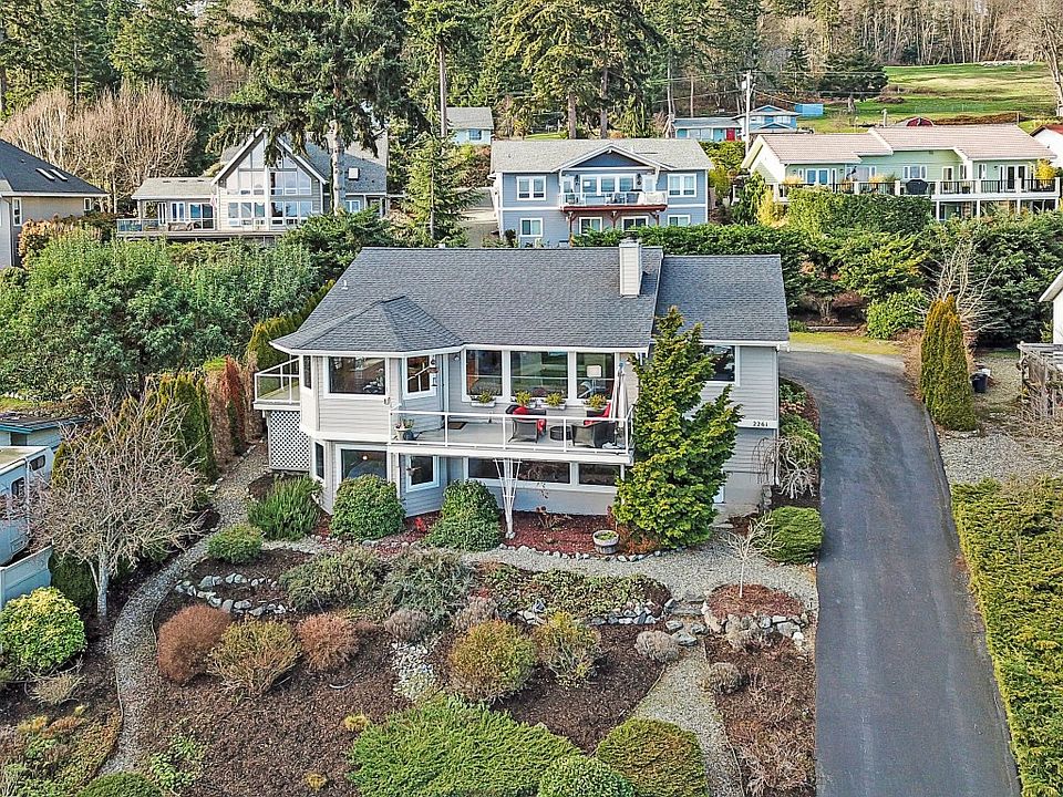 1st image of 2261 Cove Dr