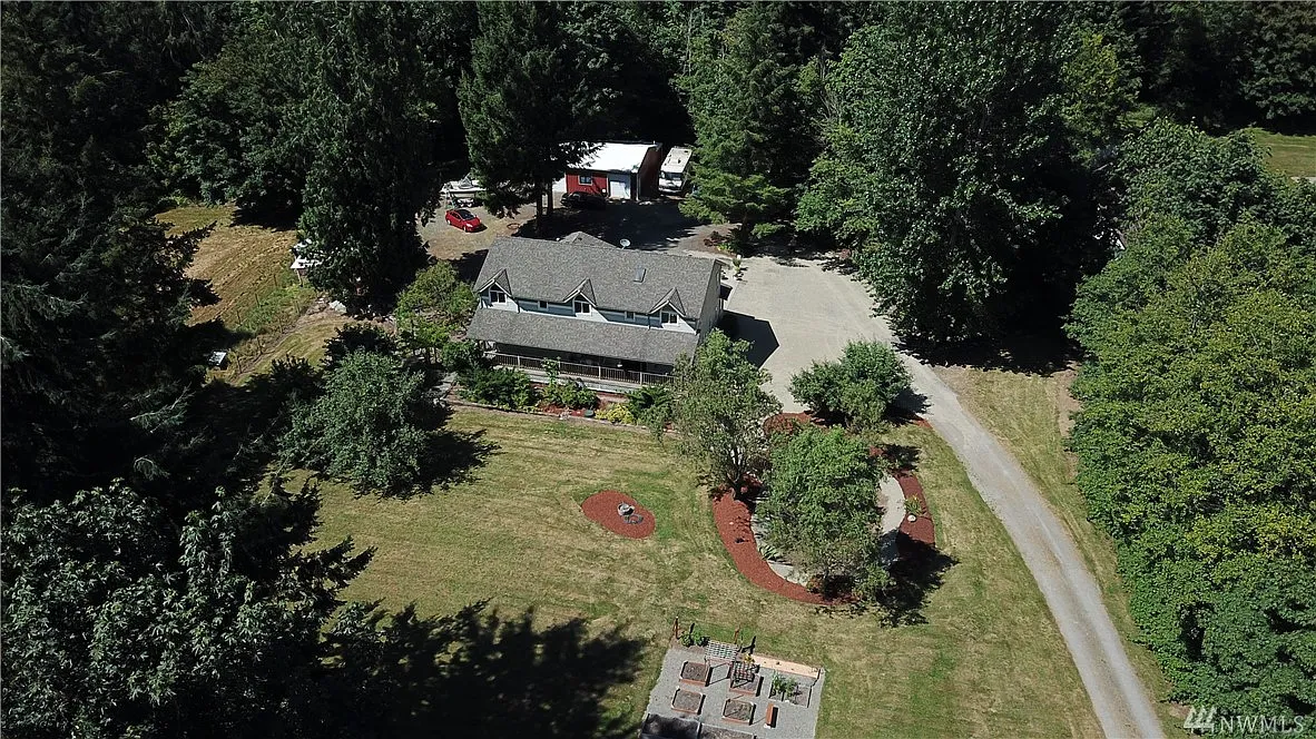 15228 SE Lake Holm Rd photo 1