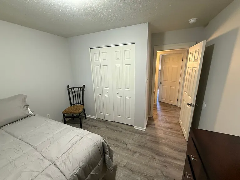207 Wheaton Ct — Photo 26