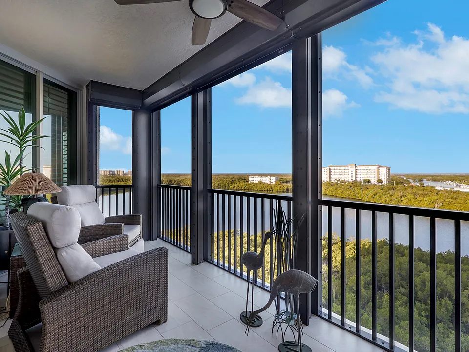 420 Cove Tower Dr #1-802