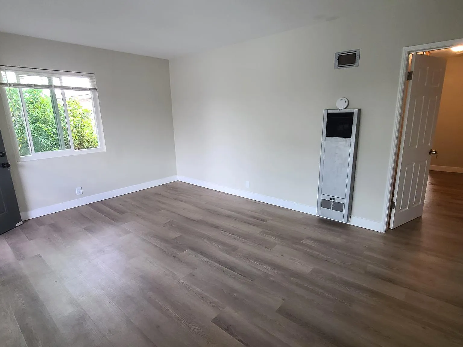 1 bed, 700 sqft, $1,950 — Photo 4