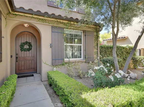 4330 Altivo Ln, Corona, CA 92883
