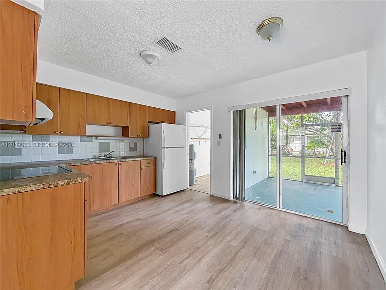 1725 NW 54th Ter #1725 — Photo 6