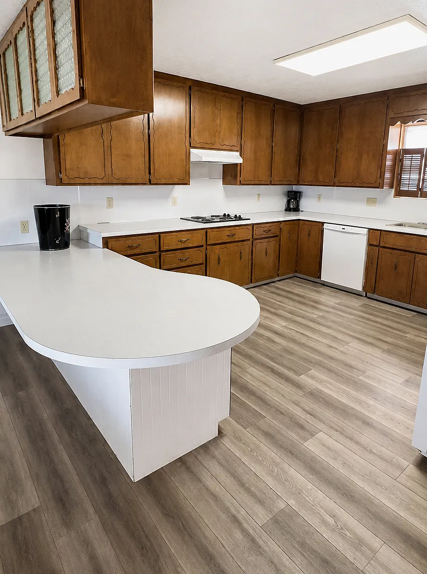 2 bed, 1200 sqft, $1,200 — Photo 1