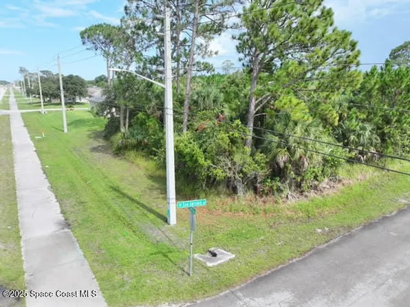 501 & 511 San Antonio Ave SW, Palm Bay, FL 32908