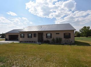 201 10th Ave NE, Choteau, MT 59422