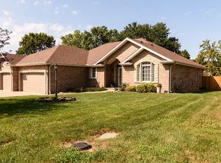 2765 S Marlborough Ave, Springfield, MO 65807
