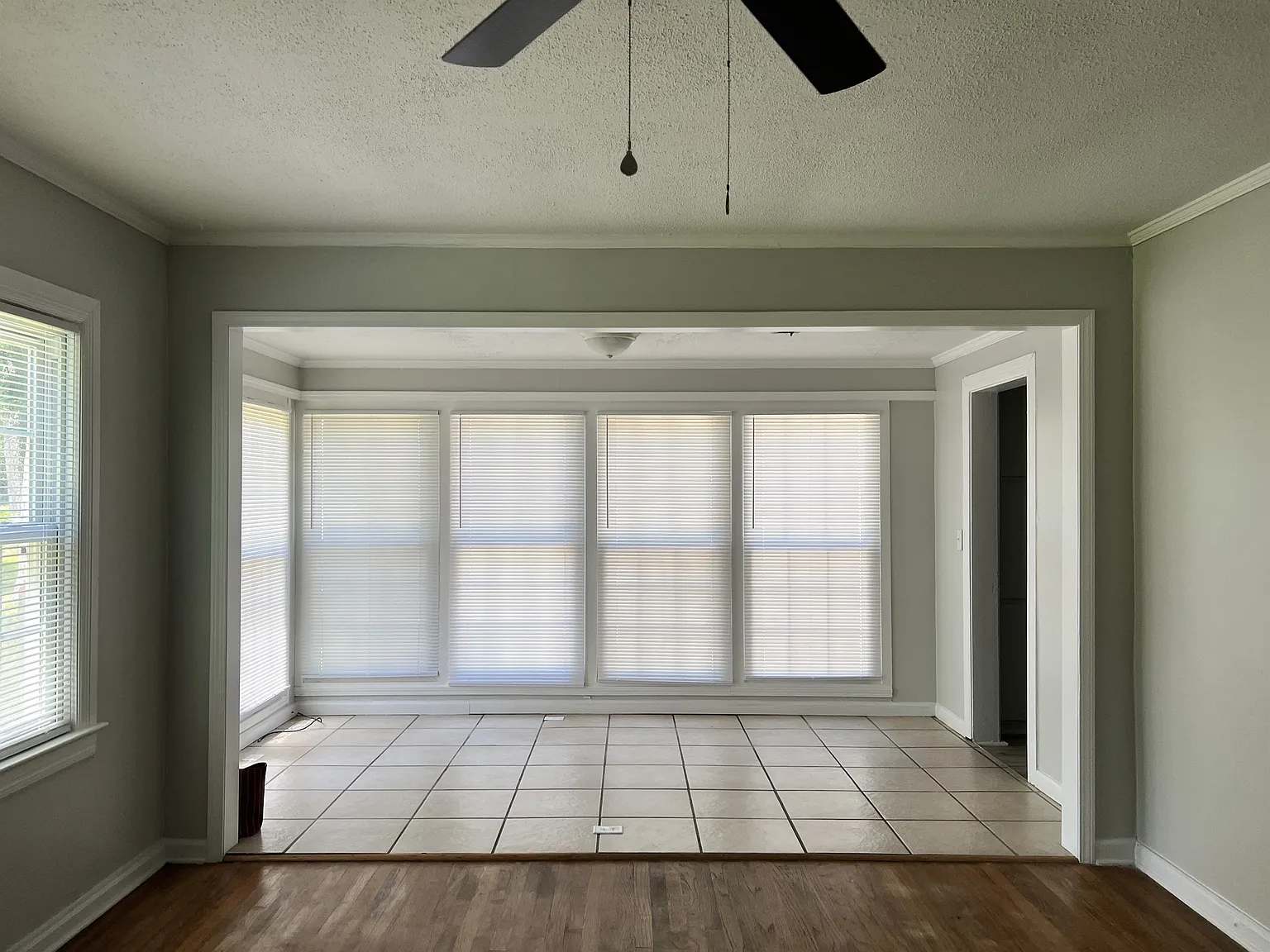 401 Highland Street - Highland — Photo 3