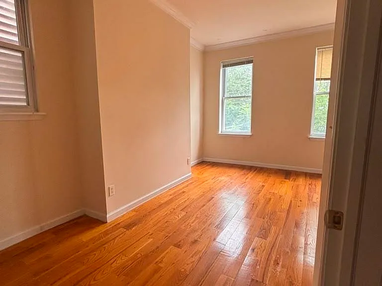 293 Communipaw Ave — Photo 5