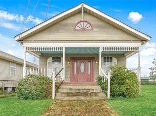 1231 Deslonde St, New Orleans, LA 70117