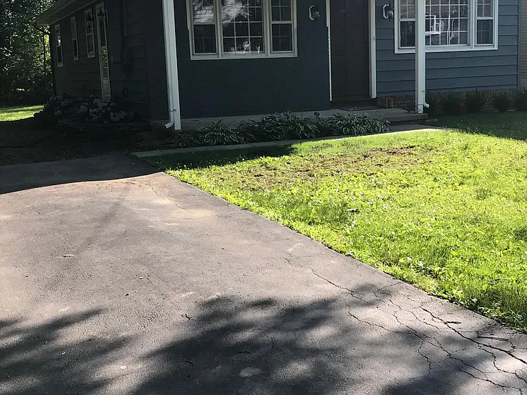 19 Hewetson Rd — Photo 4