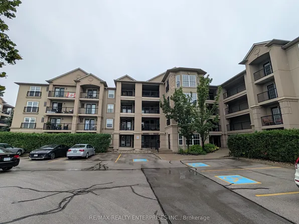 2035 Appleby Line #209, Burlington, ON L7L 7G8