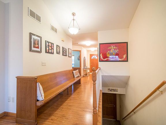4th image of 8823 W Marshfield Ct