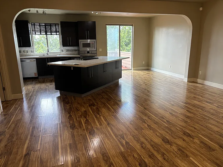 13392 SE Autumnwood Ln — Photo 2